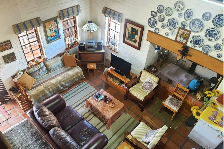 4 Bedroom Property for Sale in Boggomsbaai Western Cape